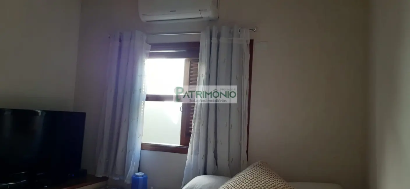 Foto 9 de Casa de Condomínio com 3 quartos à venda, 243m2 em Jaguariuna - SP