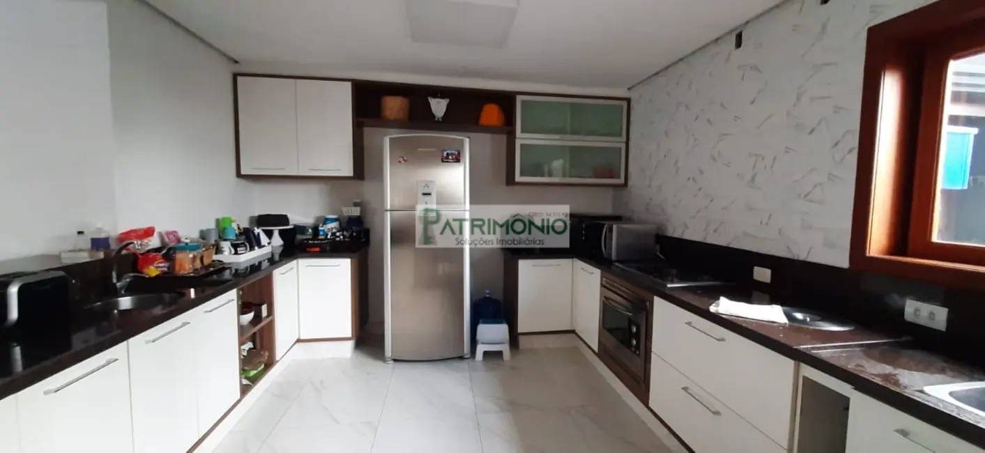 Foto 5 de Casa com 3 quartos à venda, 244m2 em Jaguariuna - SP