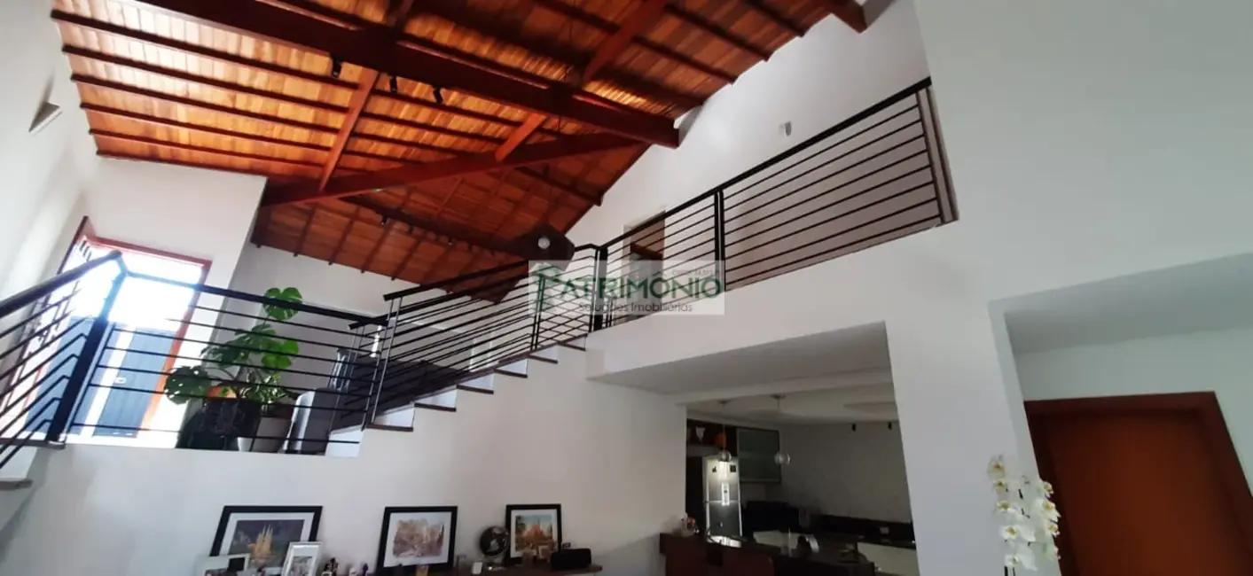 Foto 4 de Casa com 3 quartos à venda, 244m2 em Jaguariuna - SP