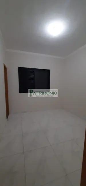 Foto 2 de Casa com 2 quartos à venda, 85m2 em Jaguariuna - SP