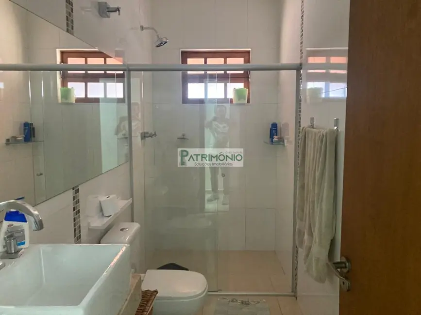 Foto 3 de Casa com 3 quartos à venda, 293m2 em Jaguariuna - SP
