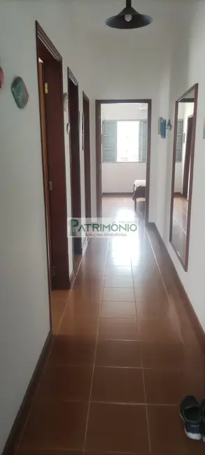 Foto 4 de Casa com 3 quartos à venda, 290m2 em Centro, Ubatuba - SP