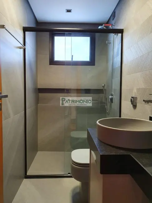 Foto 3 de Casa de Condomínio com 6 quartos à venda, 402m2 em Jaguariuna - SP