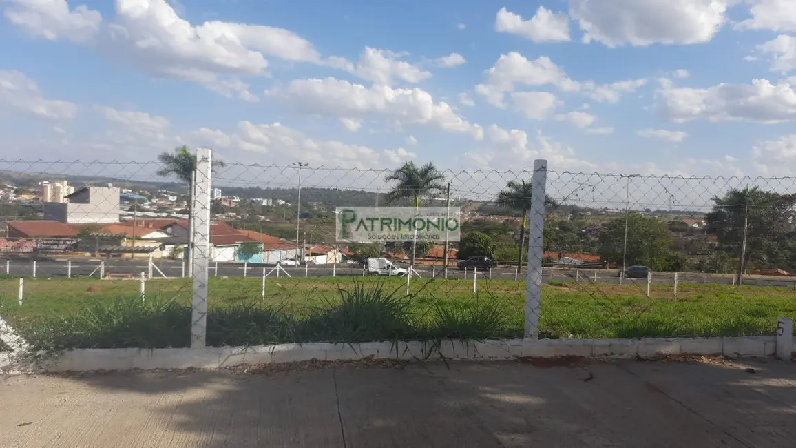 Foto 5 de Terreno / Lote à venda, 1840m2 em Jaguariuna - SP