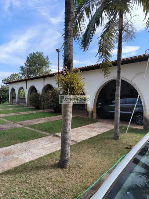 Foto 1 de Sítio / Rancho com 3 quartos à venda, 60000m2 em Pedreira - SP