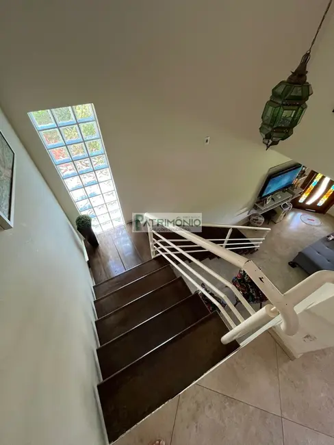 Foto 8 de Casa com 3 quartos à venda, 241m2 em Jaguariuna - SP