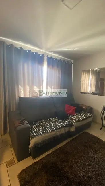 Foto 4 de Apartamento com 2 quartos à venda, 75m2 em Jaguariuna - SP