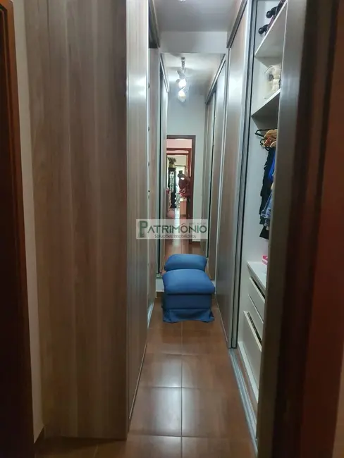 Foto 4 de Casa de Condomínio com 3 quartos à venda, 450m2 em Jaguariuna - SP