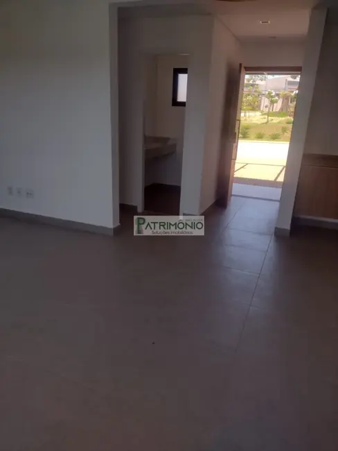 Foto 4 de Casa de Condomínio com 3 quartos à venda, 180m2 em Jaguariuna - SP