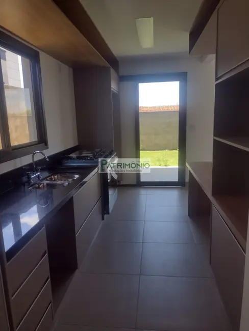 Foto 7 de Casa de Condomínio com 3 quartos à venda, 180m2 em Jaguariuna - SP