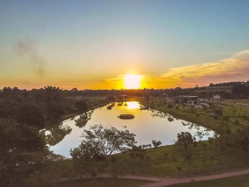 Foto 2 de Terreno / Lote à venda, 538m2 em Jaguariuna - SP