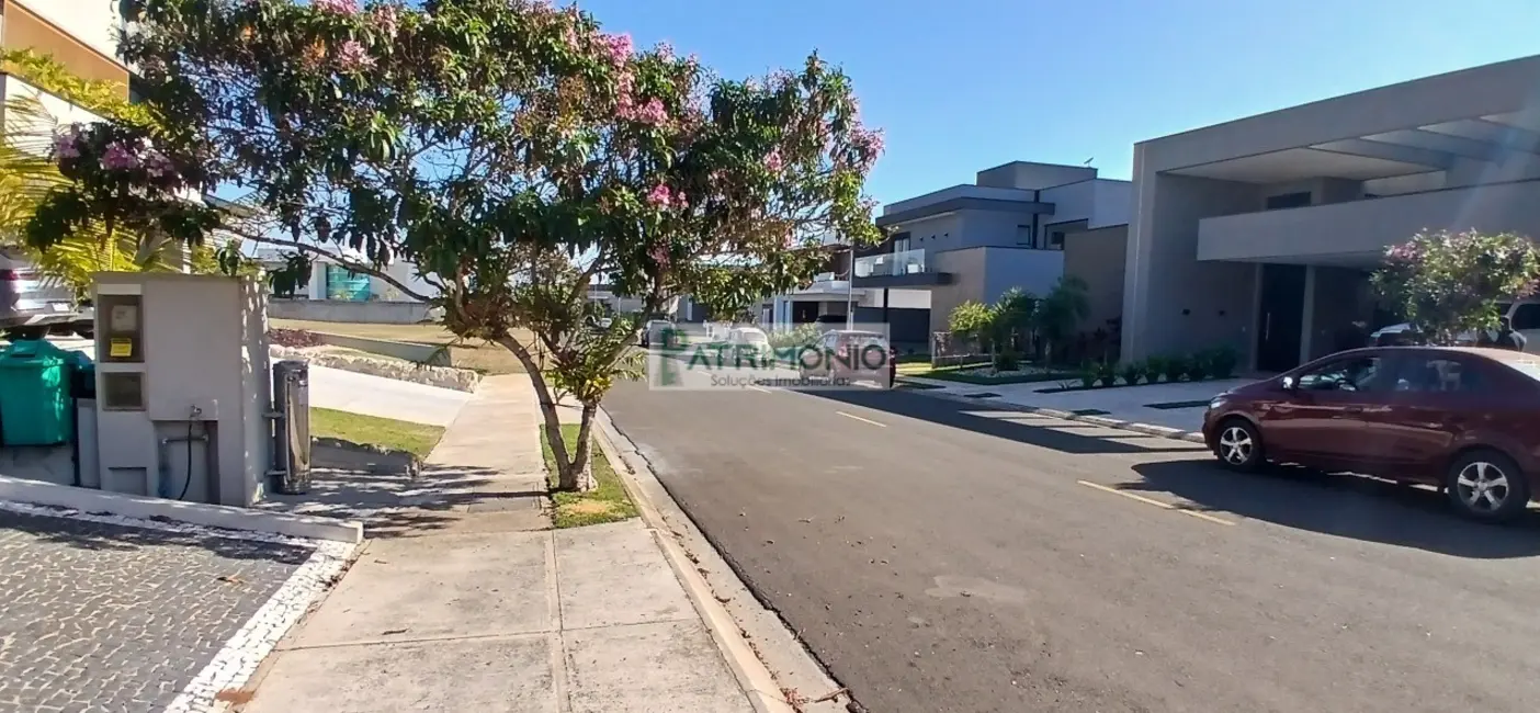 Foto 1 de Terreno / Lote à venda, 634m2 em Jaguariuna - SP