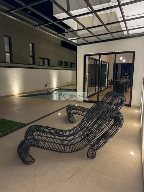 Foto 9 de Casa de Condomínio com 3 quartos à venda, 238m2 em Jaguariuna - SP