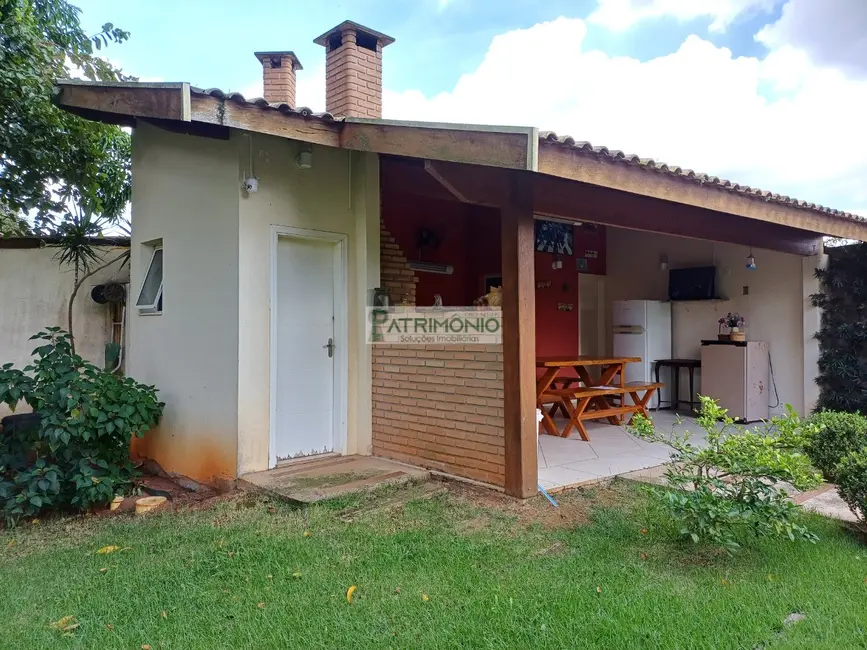Foto 4 de Chácara com 4 quartos à venda e para alugar em Jaguariuna - SP