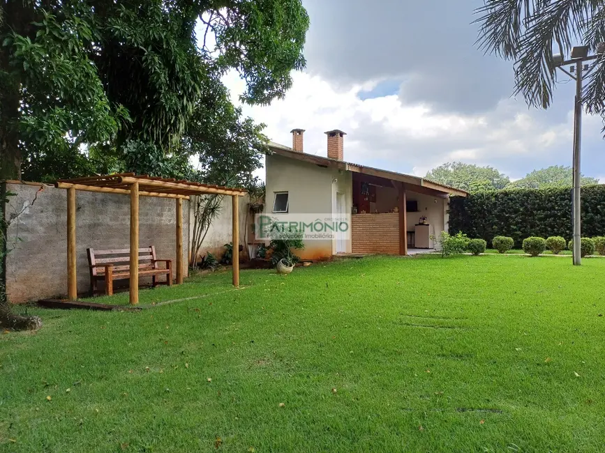 Foto 6 de Chácara com 4 quartos à venda e para alugar em Jaguariuna - SP