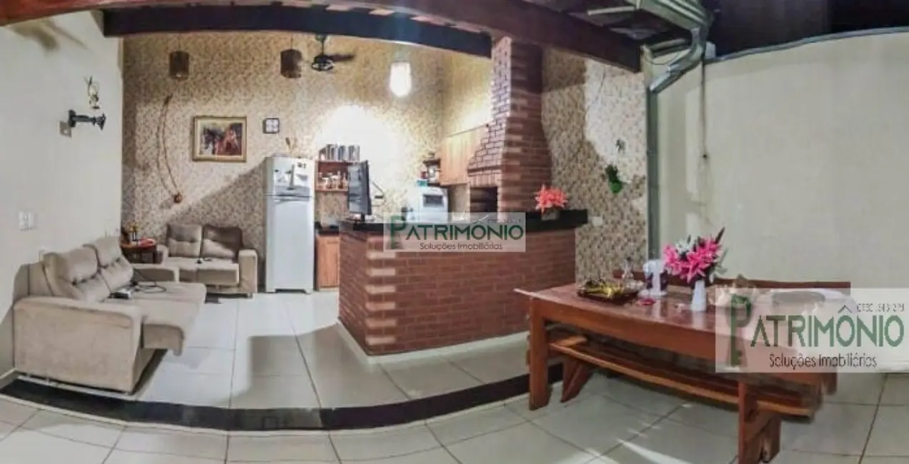 Foto 3 de Casa com 3 quartos à venda, 278m2 em Jaguariuna - SP