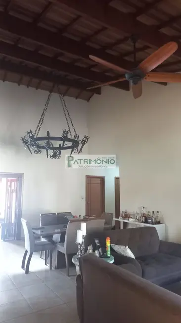 Foto 6 de Chácara com 4 quartos à venda, 352m2 em Jaguariuna - SP