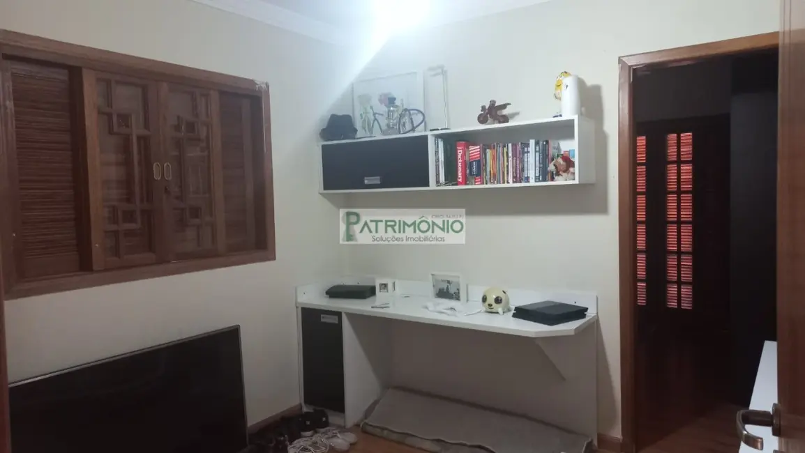 Foto 5 de Chácara com 4 quartos à venda, 352m2 em Jaguariuna - SP