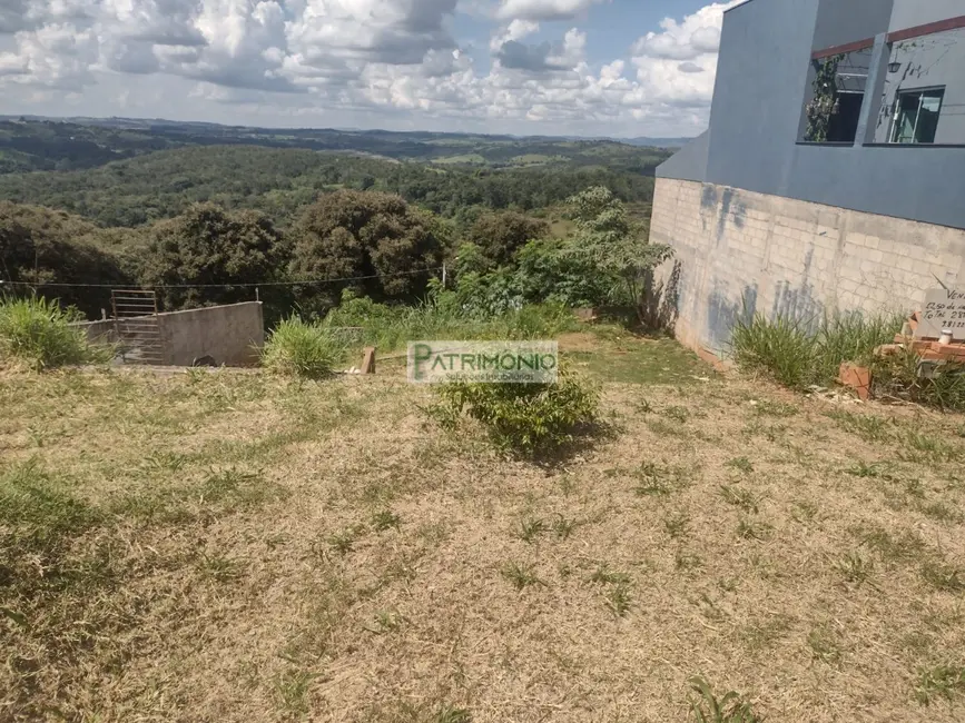 Foto 1 de Terreno / Lote à venda, 287m2 em Jaguariuna - SP