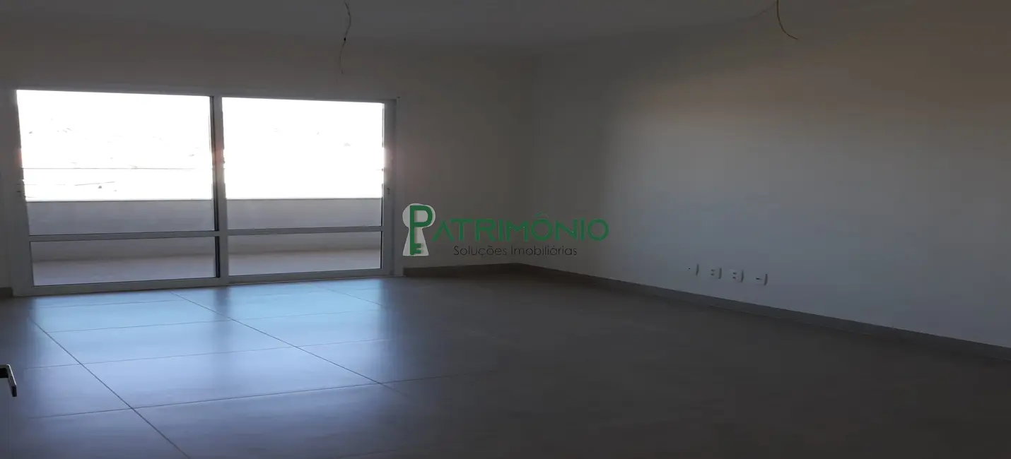 Foto 3 de Apartamento com 3 quartos à venda e para alugar, 100m2 em Jaguariuna - SP
