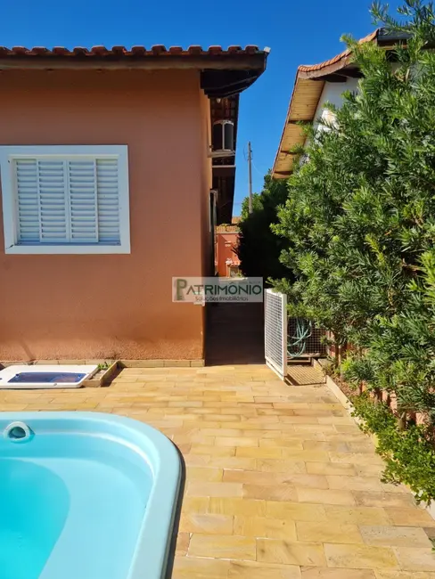 Foto 4 de Casa com 2 quartos à venda, 130m2 em Jaguariuna - SP