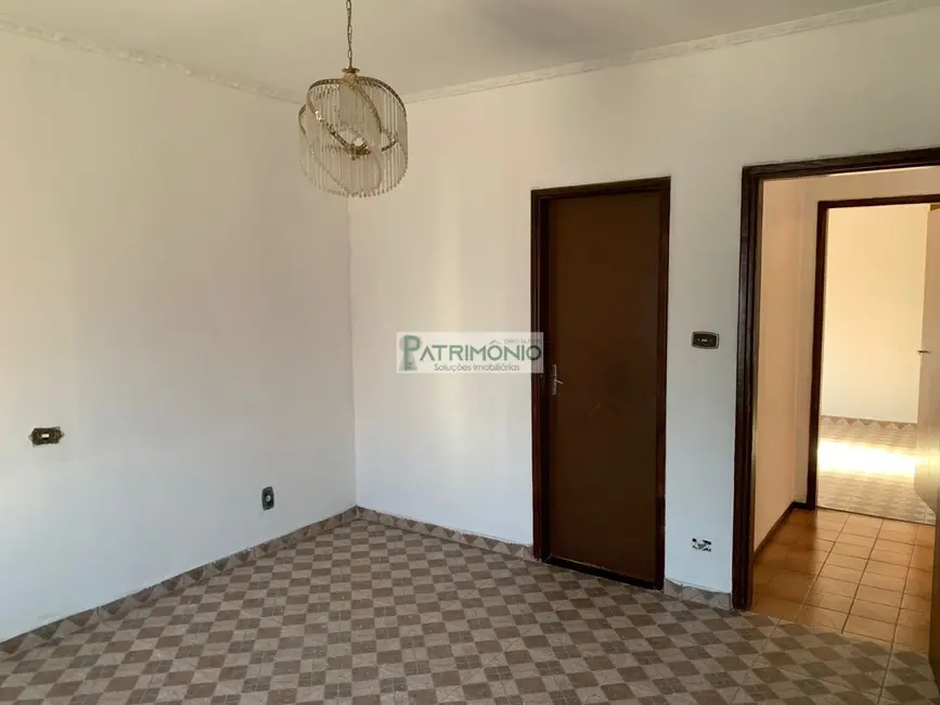 Foto 4 de Casa com 3 quartos à venda, 187m2 em Jaguariuna - SP