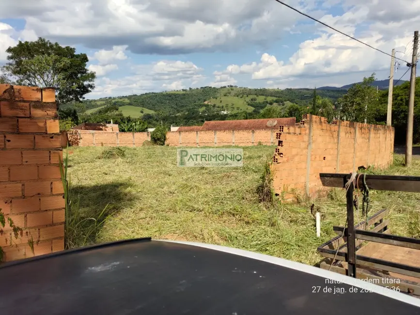 Foto 1 de Terreno / Lote à venda, 764m2 em Jaguariuna - SP