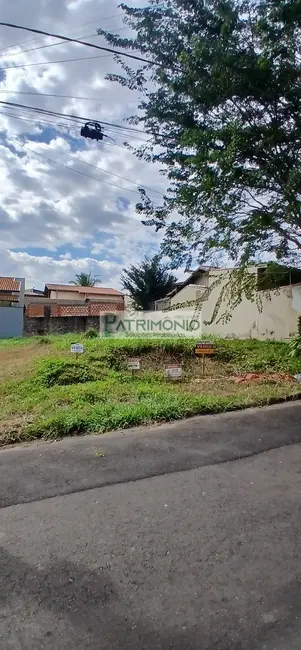 Foto 2 de Terreno / Lote à venda, 250m2 em Jaguariuna - SP