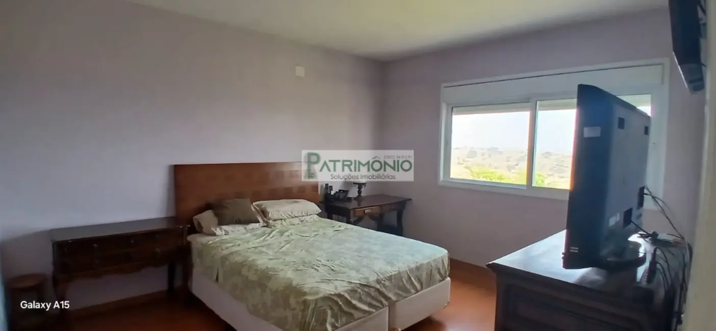 Foto 7 de Casa com 4 quartos à venda, 303m2 em Jaguariuna - SP