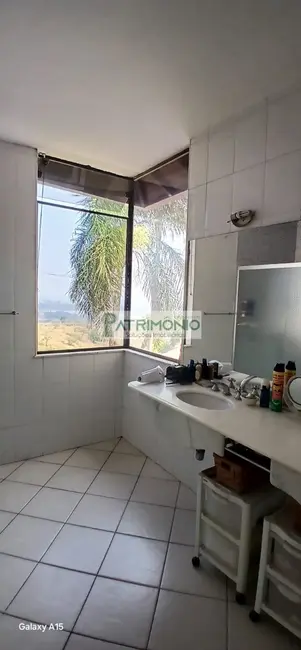 Foto 6 de Casa com 4 quartos à venda, 303m2 em Jaguariuna - SP