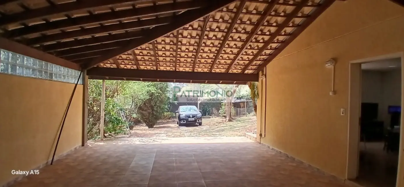 Foto 4 de Casa com 4 quartos à venda, 303m2 em Jaguariuna - SP