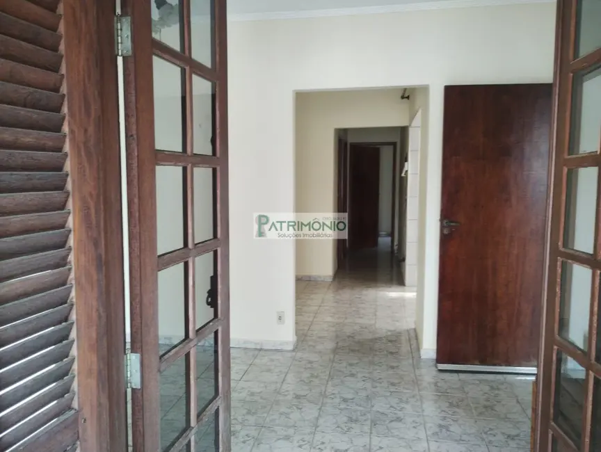 Foto 5 de Casa com 1 quarto à venda, 160m2 em Jaguariuna - SP