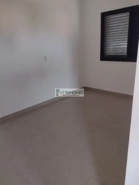 Foto 3 de Apartamento com 2 quartos à venda, 67m2 em Jaguariuna - SP
