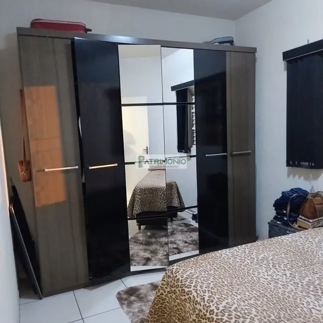 Foto 2 de Apartamento com 2 quartos à venda, 58m2 em Jaguariuna - SP