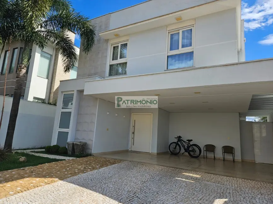 Foto 1 de Casa com 4 quartos à venda, 313m2 em Jaguariuna - SP