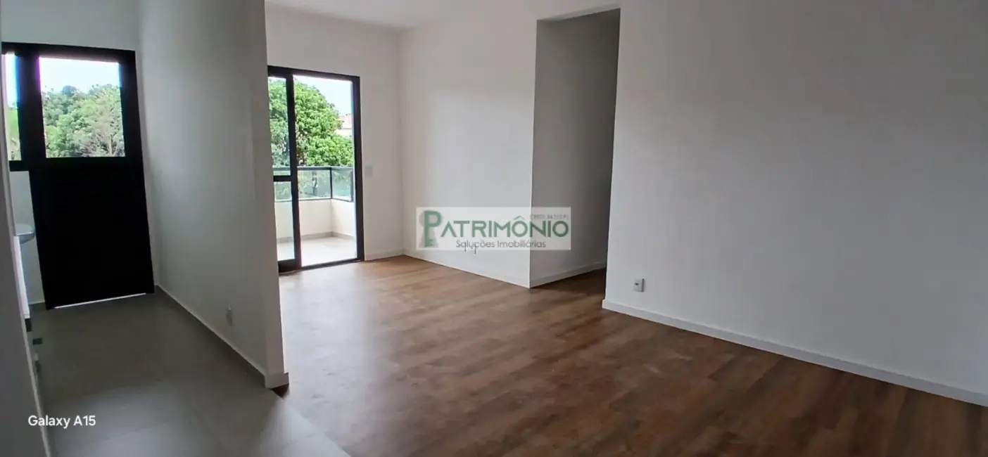Foto 1 de Apartamento com 3 quartos para alugar, 79m2 em Jaguariuna - SP