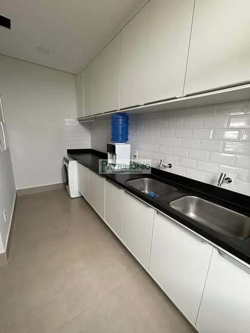 Foto 4 de Casa de Condomínio com 4 quartos à venda, 294m2 em Jaguariuna - SP