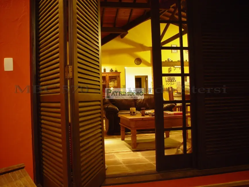 Foto 9 de Chácara com 3 quartos à venda, 700m2 em Pedreira - SP