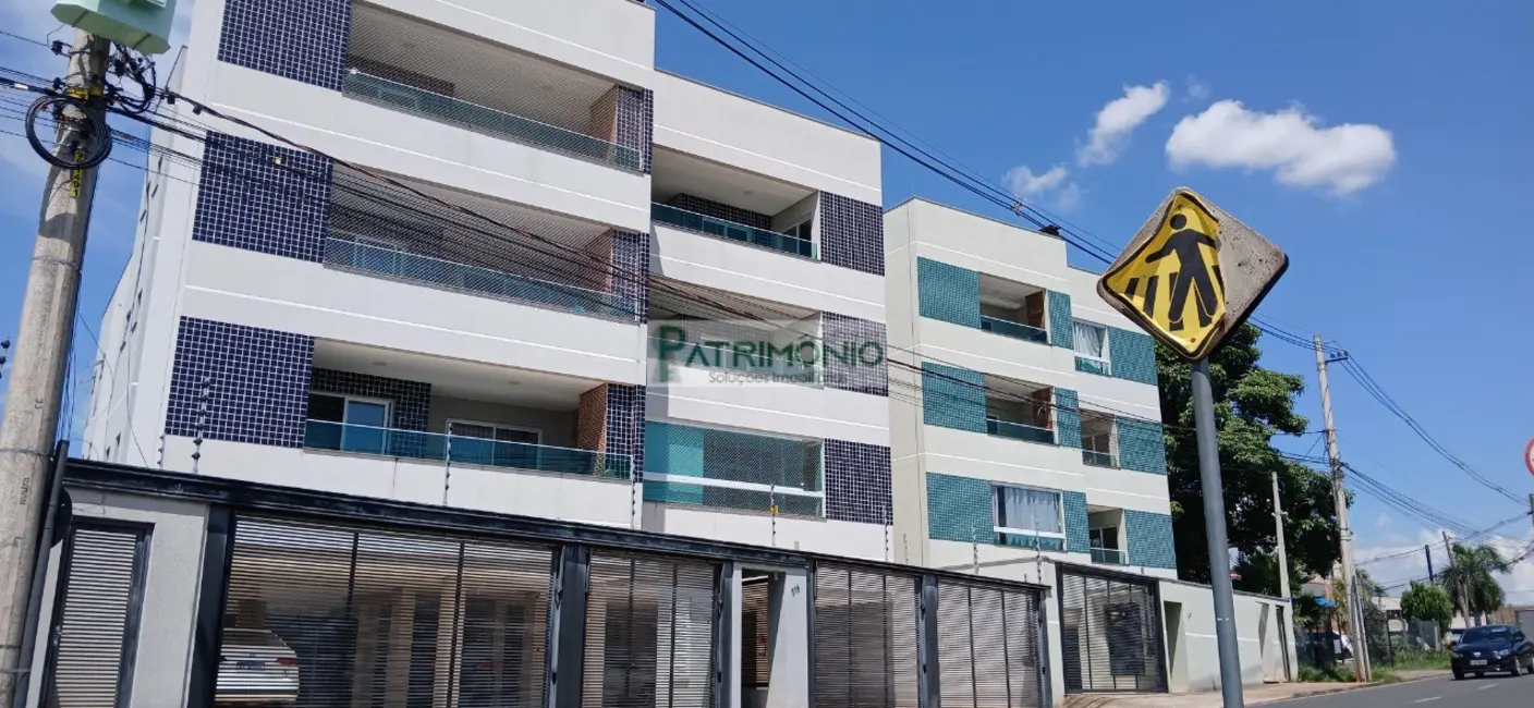 Foto 1 de Apartamento com 2 quartos à venda e para alugar, 83m2 em Jaguariuna - SP