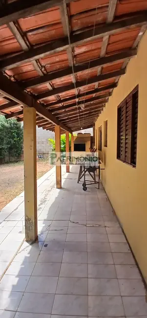 Foto 9 de Chácara com 2 quartos à venda, 120m2 em Centro, Pedreira - SP