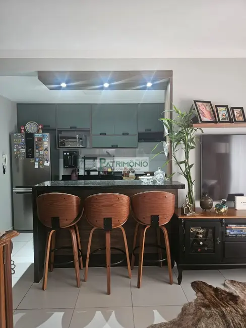 Foto 5 de Apartamento com 2 quartos à venda, 75m2 em Jaguariuna - SP