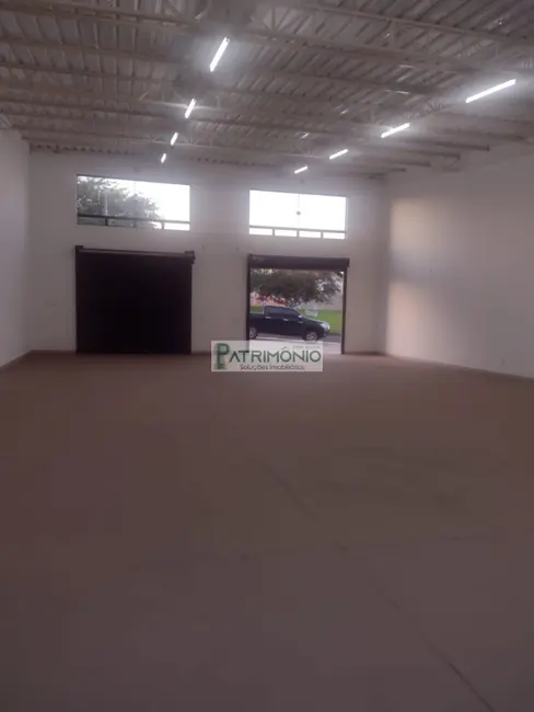 Foto 3 de Armazém / Galpão para alugar, 246m2 em Jaguariuna - SP