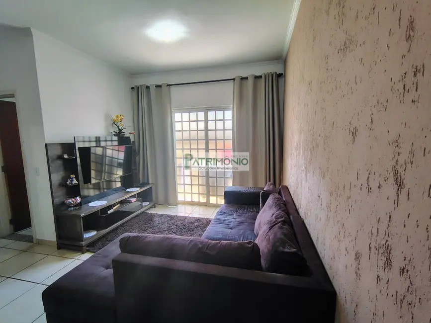 Foto 3 de Apartamento com 2 quartos à venda, 76m2 em Jaguariuna - SP