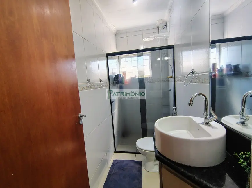 Foto 6 de Apartamento com 2 quartos à venda, 76m2 em Jaguariuna - SP