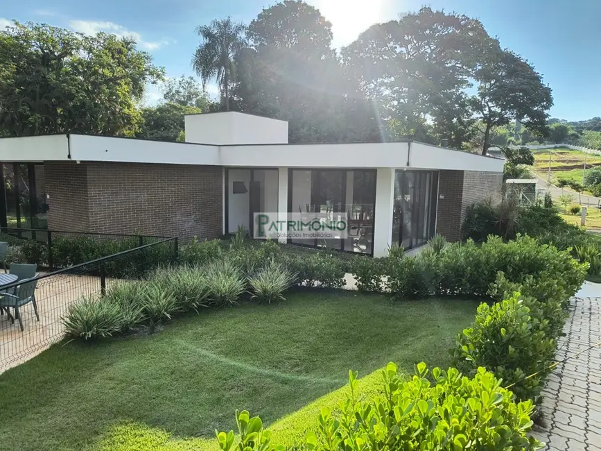 Foto 3 de Terreno / Lote à venda, 300m2 em Jaguariuna - SP