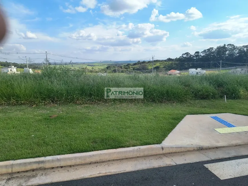 Foto 2 de Terreno / Lote à venda, 262m2 em Jaguariuna - SP