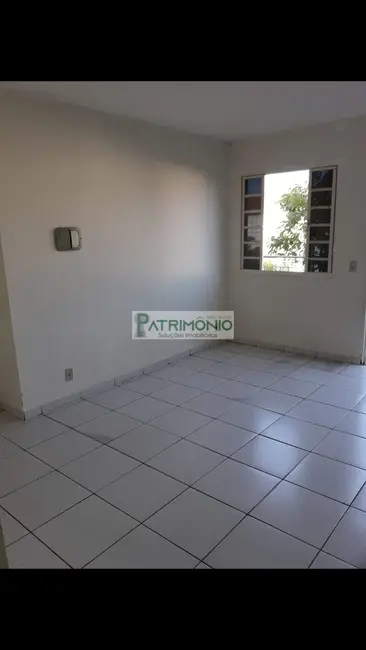 Foto 1 de Apartamento com 2 quartos à venda, 56m2 em Jaguariuna - SP