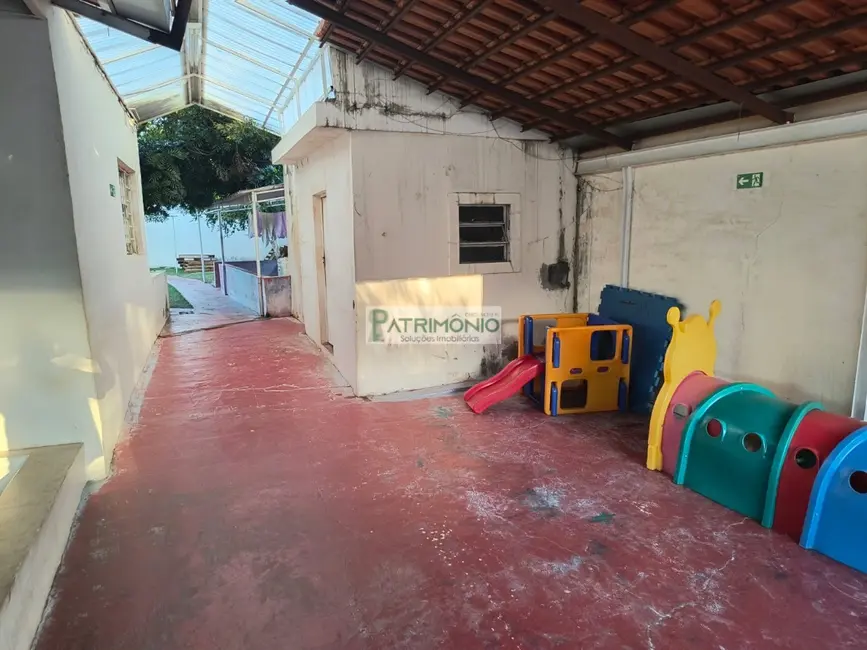 Foto 6 de Casa com 6 quartos à venda, 558m2 em Jaguariuna - SP