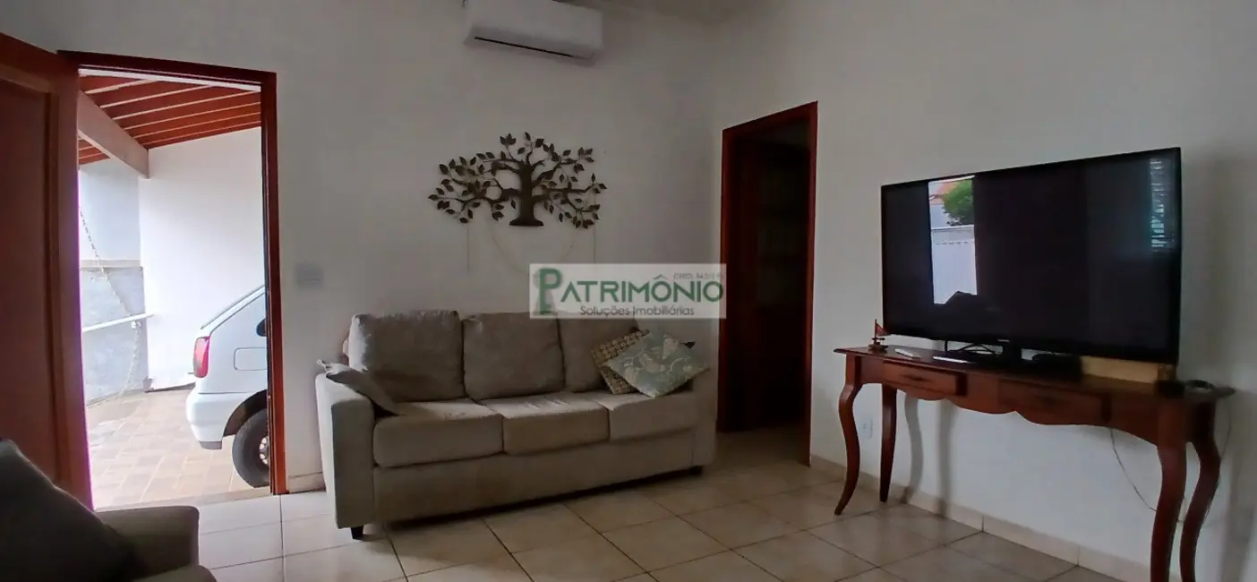 Casa com 4 quartos à venda, 132m2 em Jaguariuna - SP - imagem 9 Foto 9 de Casa com 4 quartos à venda, 132m2 em Jaguariuna - SP