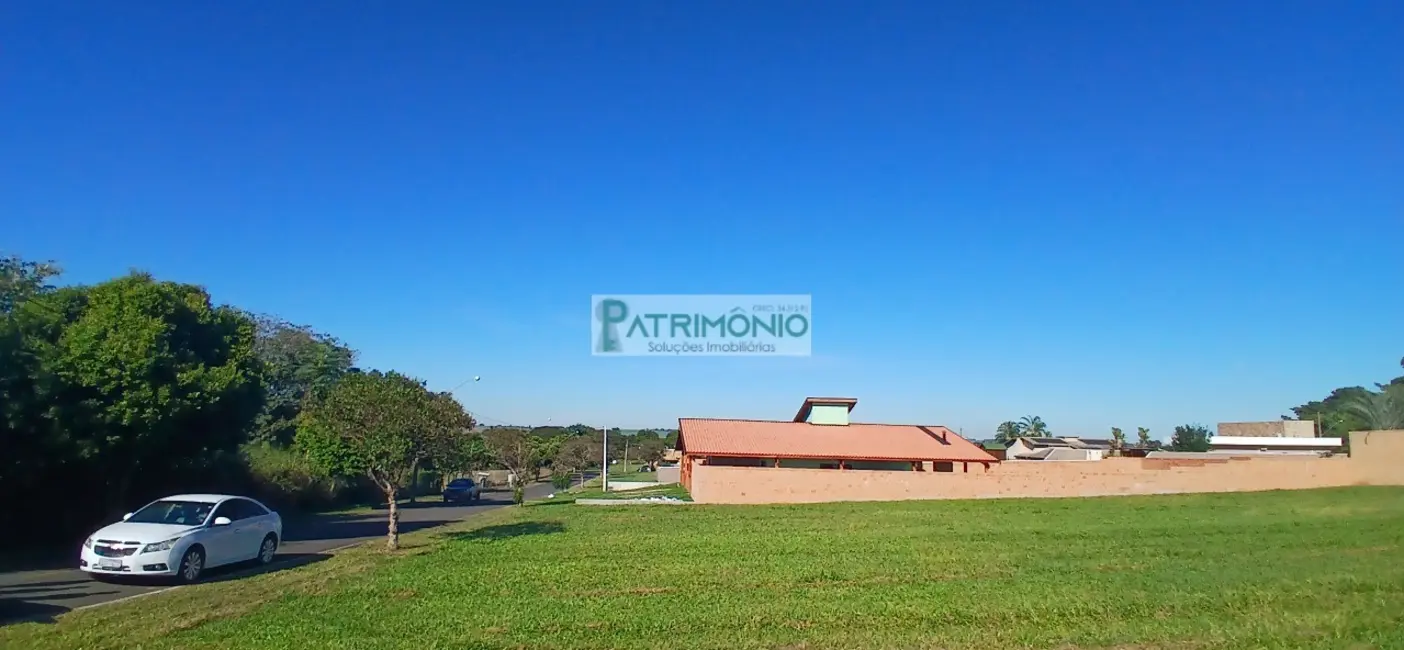 Foto 2 de Terreno / Lote à venda, 1695m2 em Jaguariuna - SP